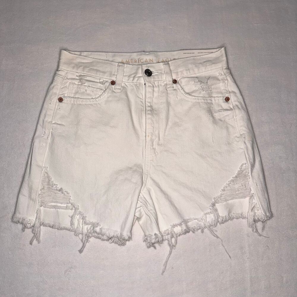 White AE 2 Distressed High Rise Short